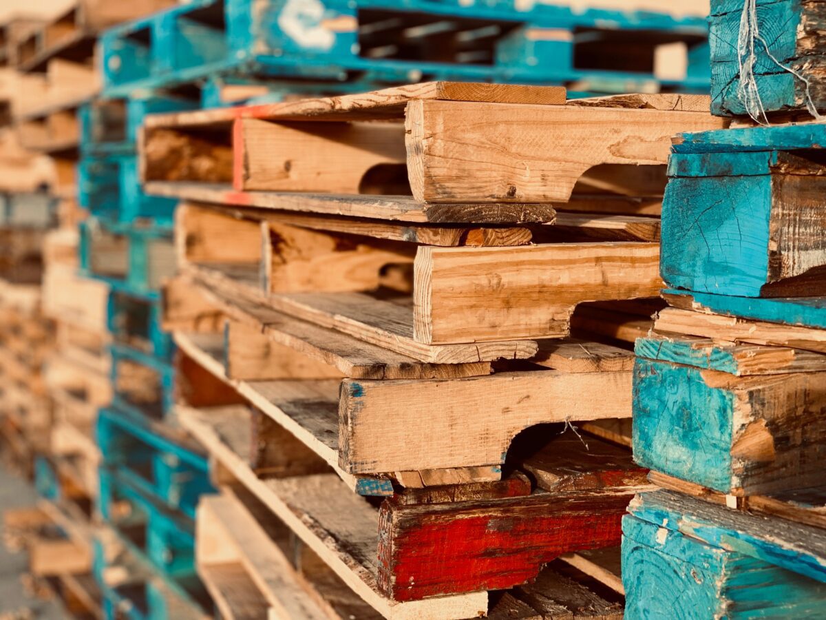 shipping lumber is easier with pallets as pictured