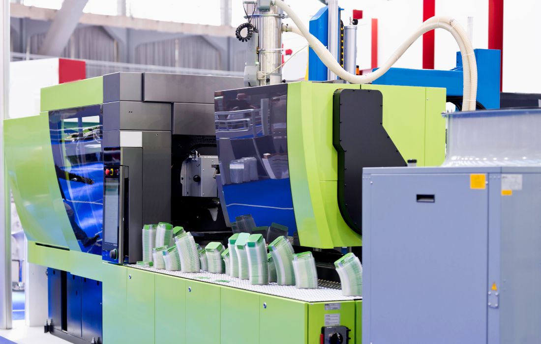 850 ton injection molding machine