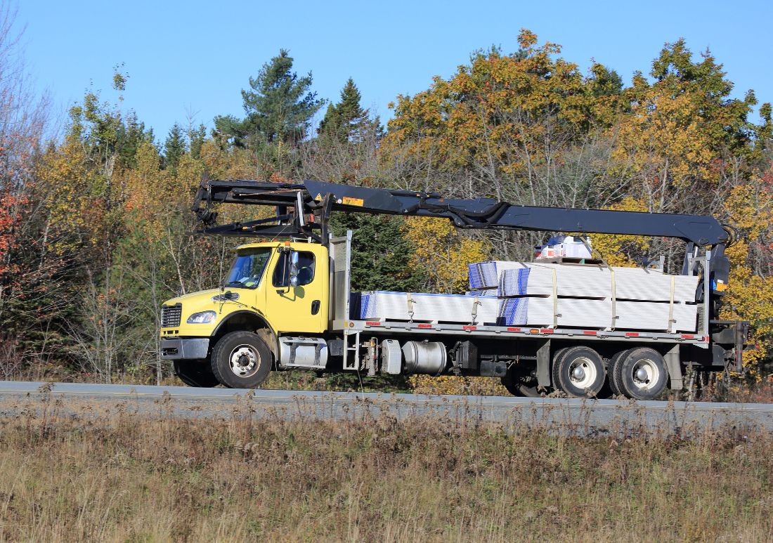 truck mounted boom lift