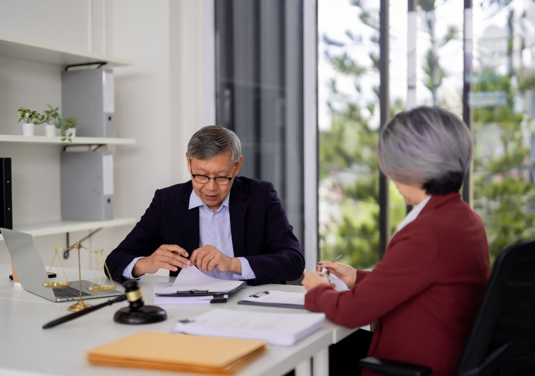 Why Hiring a Business Attorney Near Me is the Best Strategy for Risk Management